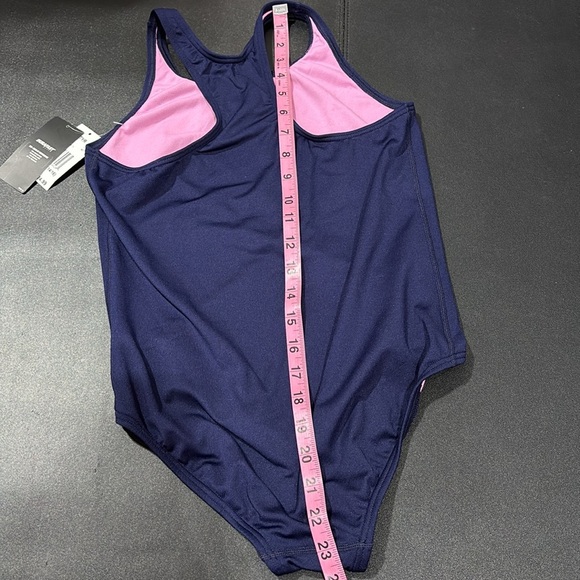 TYR DURAFAST UPF 50+ performance,chlorine proof,antimicrobial,color fast, Navy - Picture 6 of 6